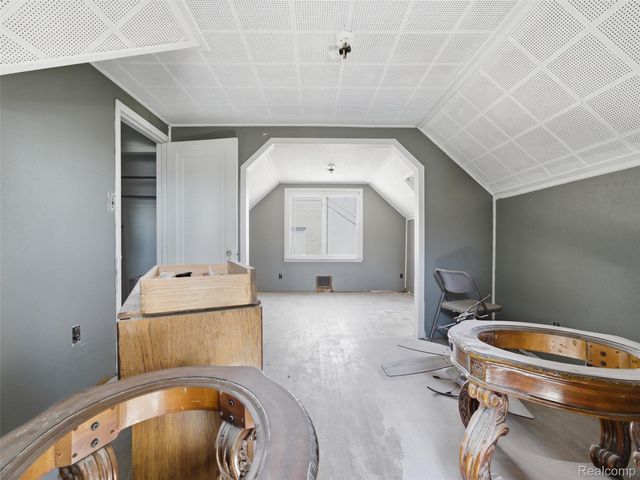 17183 Strasburg Street, Detroit, MI 48205