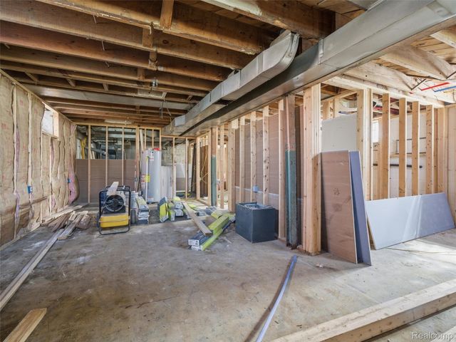 17183 Strasburg Street, Detroit, MI 48205