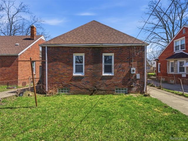 17183 Strasburg Street, Detroit, MI 48205