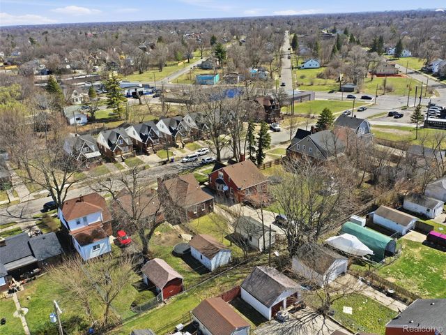 17183 Strasburg Street, Detroit, MI 48205