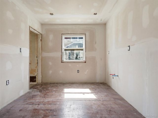 17183 Strasburg Street, Detroit, MI 48205