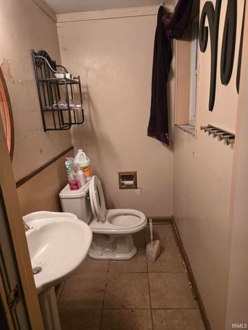 1017 E Sherman Street, Marion, IN 46952