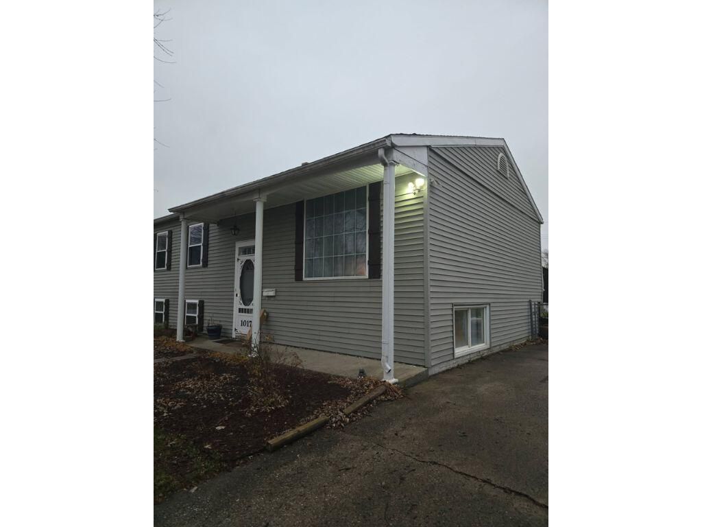 1017 E Sherman Street, Marion, IN 46952