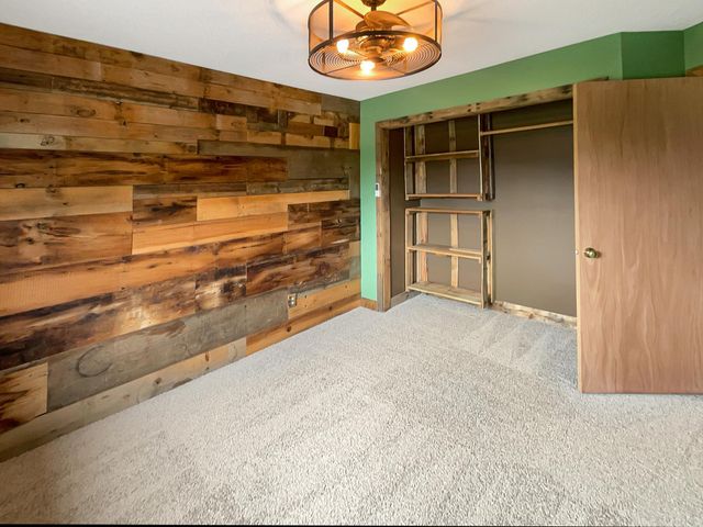 2002 Willow Circle, Centerville, MN 55038