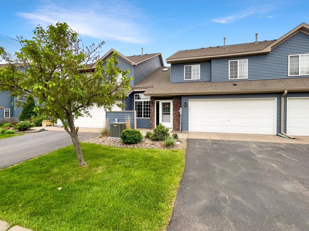 2002 Willow Circle, Centerville, MN 55038