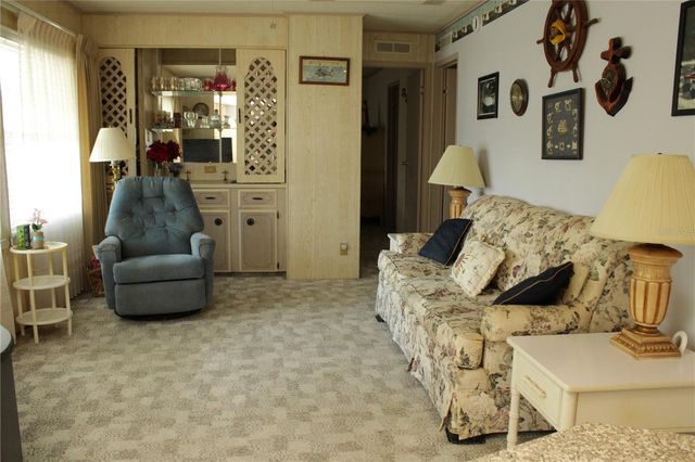 167 INDIAN RIVER DRIVE N, Edgewater, FL 32141