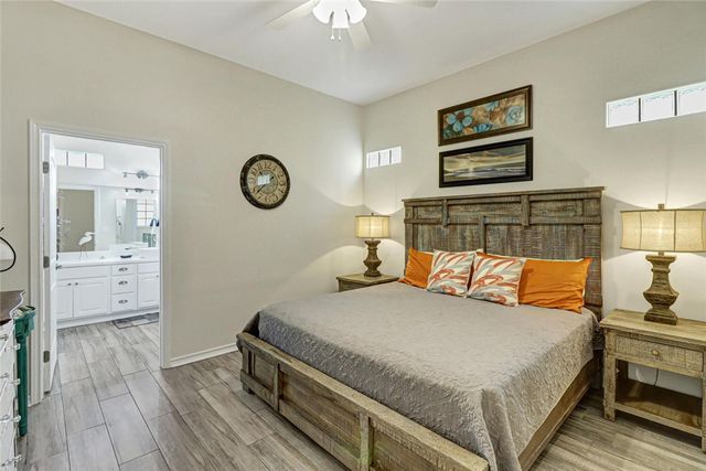 2212 State Highway 361 204, Port Aransas, TX 78373