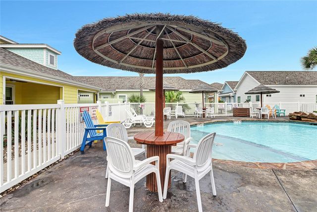 2212 State Highway 361 204, Port Aransas, TX 78373