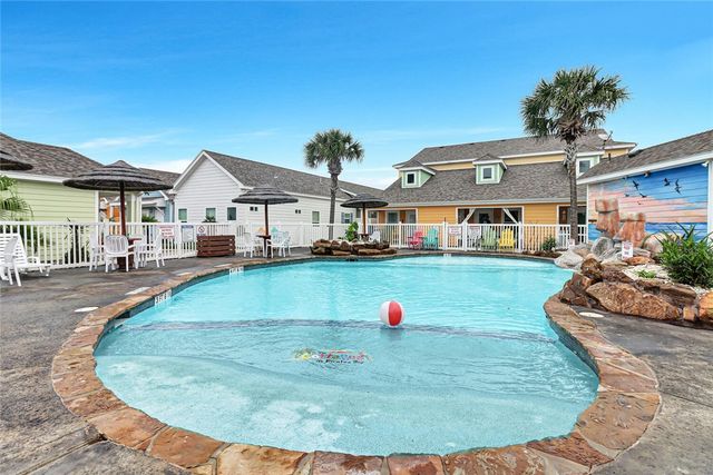 2212 State Highway 361 204, Port Aransas, TX 78373