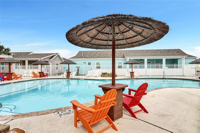 2212 State Highway 361 204, Port Aransas, TX 78373