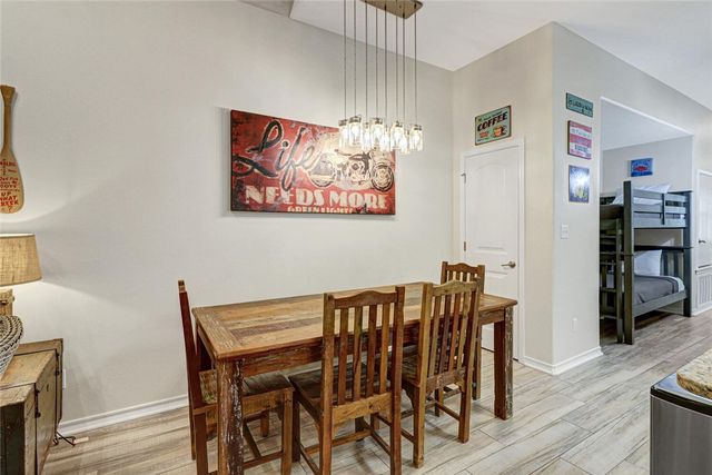 2212 State Highway 361 204, Port Aransas, TX 78373