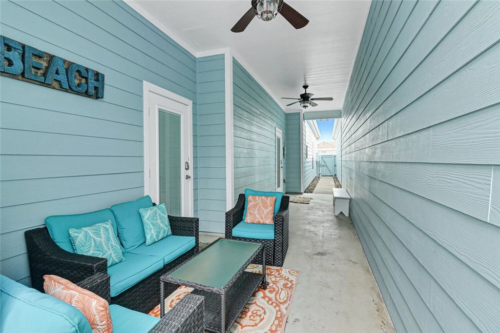 2212 State Highway 361 204, Port Aransas, TX 78373 — photo 2
