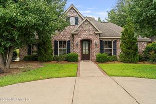 88 Avondale Circle, Hattiesburg, MS 39402