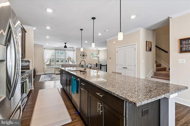 612 LAKEMONT DR, Glen Burnie, MD 21060