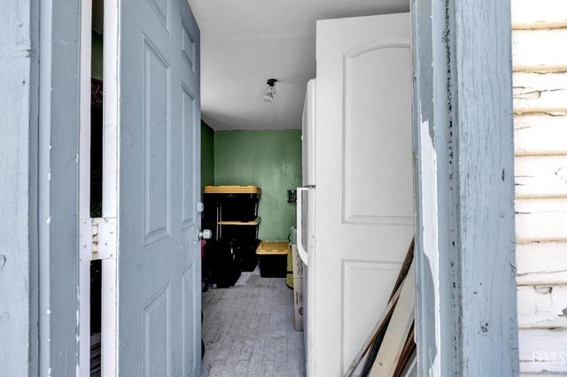 1504 Stockton Avenue, Bakersfield, CA 93308