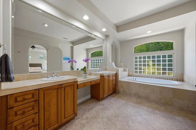 15 Porto Cielo Court, Rancho Mirage, CA 92270