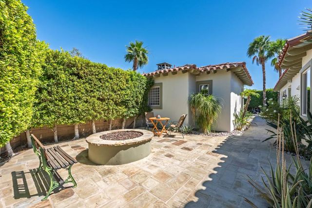 15 Porto Cielo Court, Rancho Mirage, CA 92270