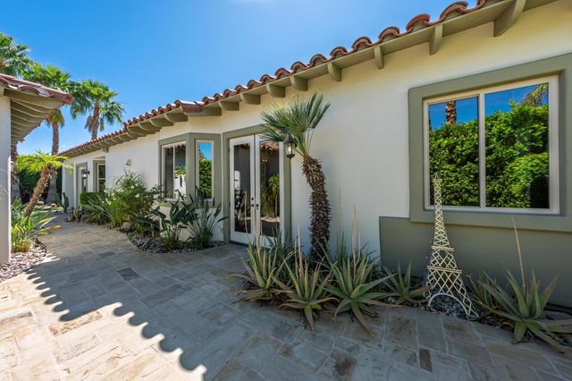 15 Porto Cielo Court, Rancho Mirage, CA 92270
