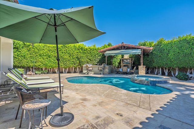 15 Porto Cielo Court, Rancho Mirage, CA 92270