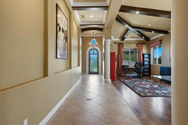 15 Porto Cielo Court, Rancho Mirage, CA 92270