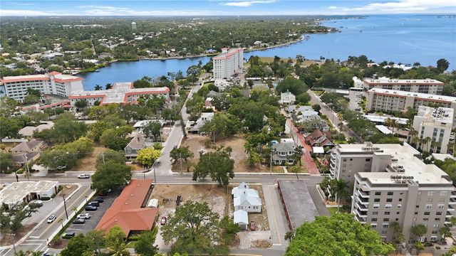204 15TH STREET W, Bradenton, FL 34205
