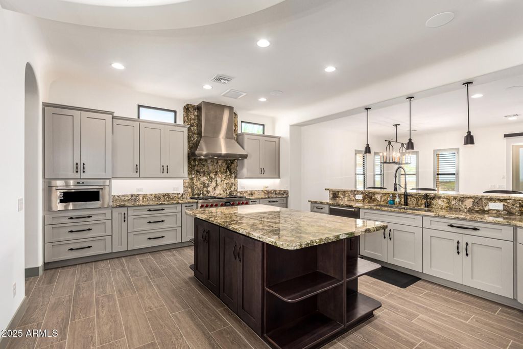 21747 W Galvin Street, Wittmann, AZ 85361 — exterior