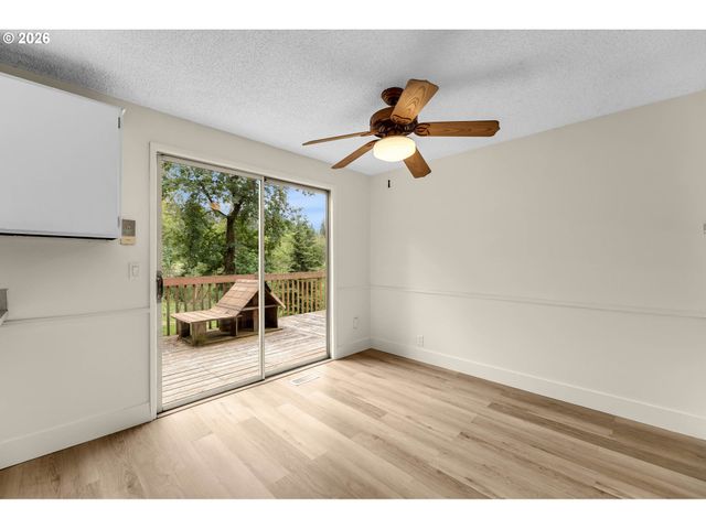1101 Nw 405TH St, Woodland, WA 98674