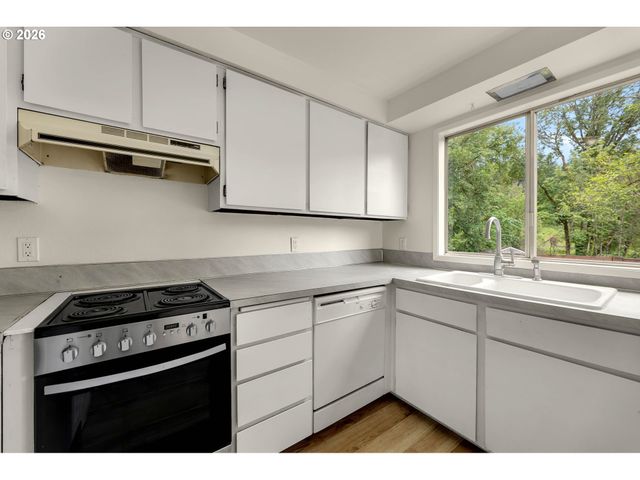1101 Nw 405TH St, Woodland, WA 98674
