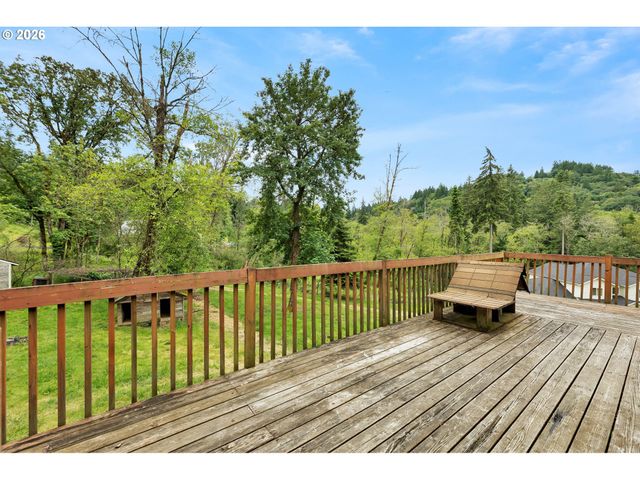 1101 Nw 405TH St, Woodland, WA 98674