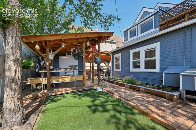 323 E Boulder Street, Colorado Springs, CO 80903