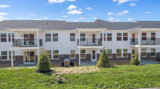 882 Walton Terrace Drive, 11-303, Walton, KY 41094