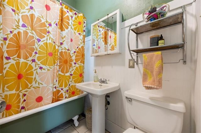 611 E 27 Terrace, Kansas City, MO 64109