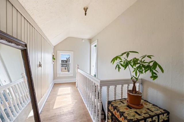 611 E 27 Terrace, Kansas City, MO 64109