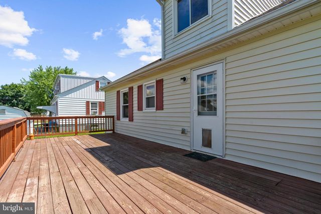 48 FAIRGROUND AVE, Taneytown, MD 21787