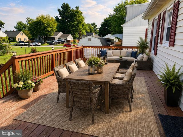 48 FAIRGROUND AVE, Taneytown, MD 21787