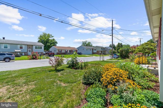 48 FAIRGROUND AVE, Taneytown, MD 21787