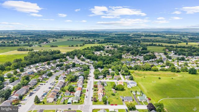 48 FAIRGROUND AVE, Taneytown, MD 21787
