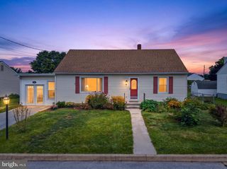 48 FAIRGROUND AVE, Taneytown, MD 21787