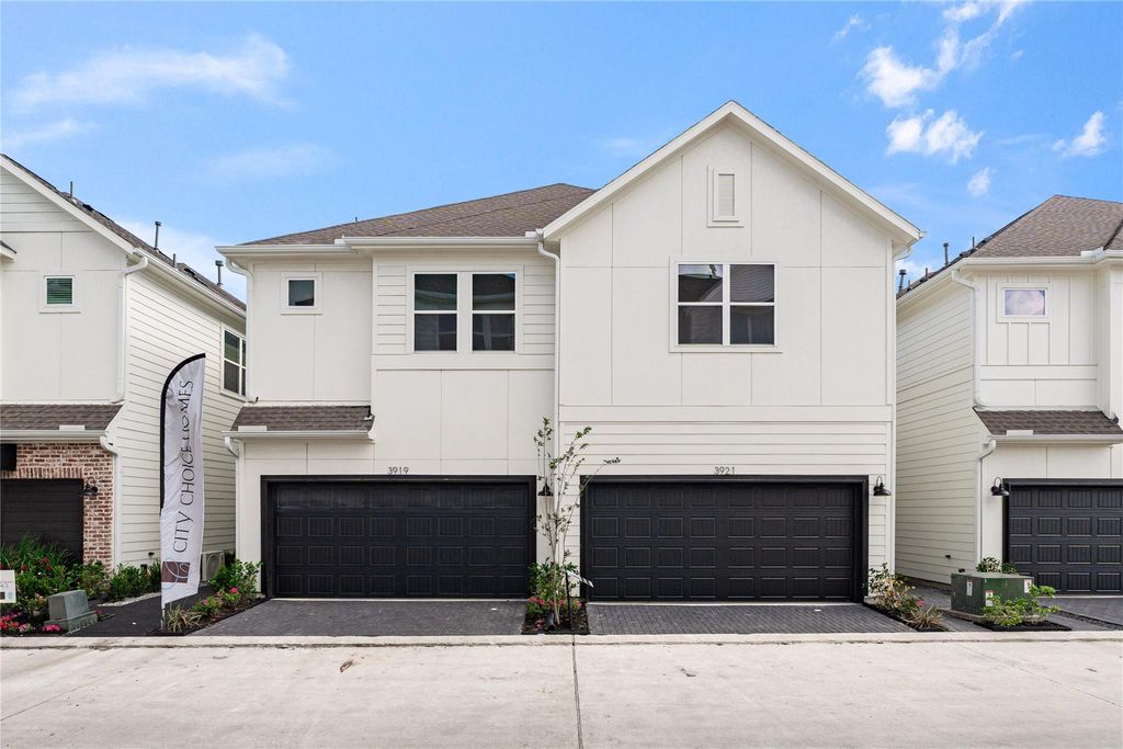 3921 Willowbend Point Drive, Houston, TX 77025