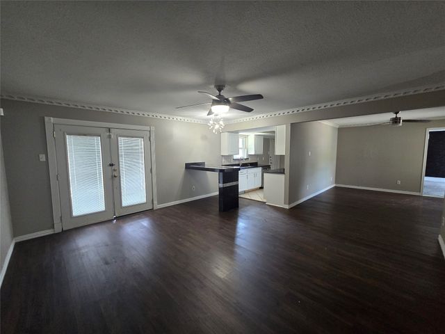 624 Oceanview Drive, Dallas, TX 75232
