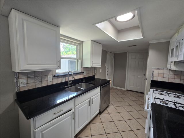 624 Oceanview Drive, Dallas, TX 75232