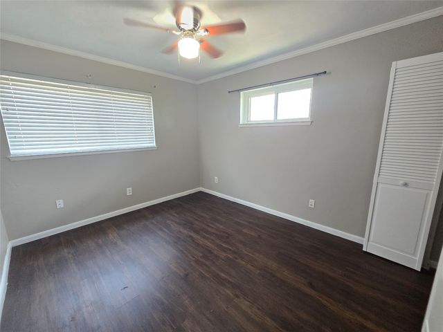 624 Oceanview Drive, Dallas, TX 75232