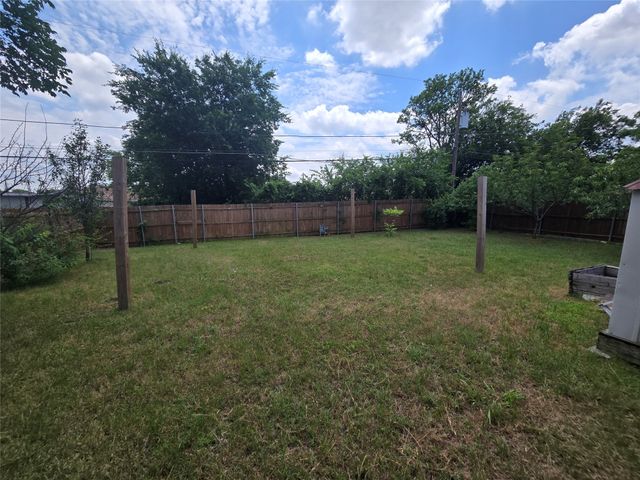 624 Oceanview Drive, Dallas, TX 75232