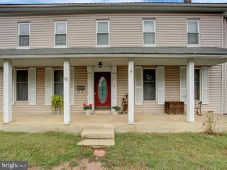 111 W MAIN ST, Fayetteville, PA 17222