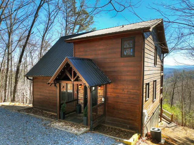 78 Brass Hill Road, Blue Ridge, GA 30513
