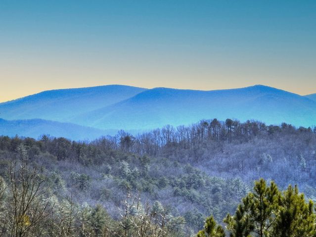 78 Brass Hill Road, Blue Ridge, GA 30513