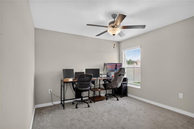 5420 LESLIE CANYON DRIVE, Wimauma, FL 33598