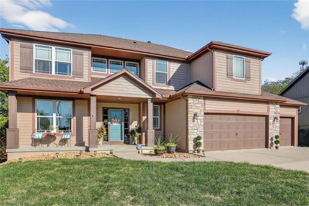 9221 N Garfield Avenue, Kansas City, MO 64155