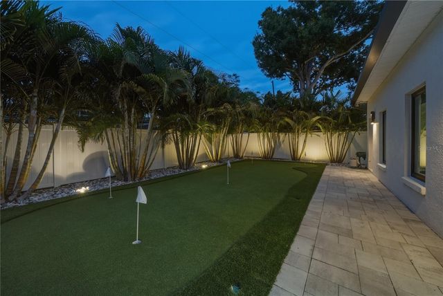 806 OSCEOLA ROAD, Belleair, FL 33756
