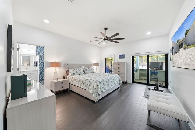 806 OSCEOLA ROAD, Belleair, FL 33756